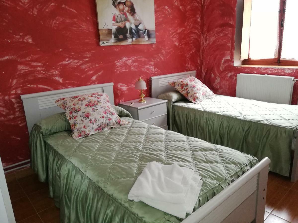 Algarabiastaying 2 Granja San Julian Holiday home Medina de Pomar