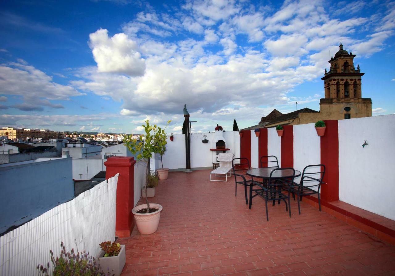 Duplex-atico De Nacar Casco Historico *