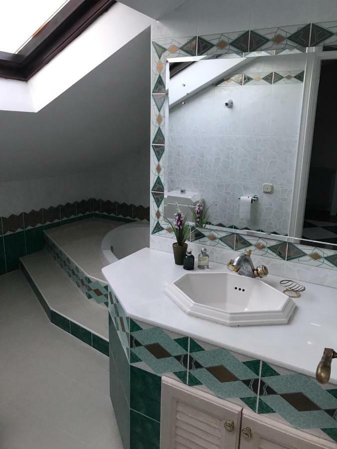 Camelias Holiday home *