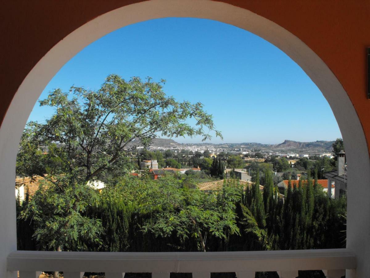Casa Martinez & D'hotes A 3 Kms De Montserrat Valencia