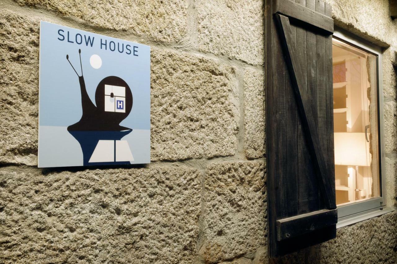 Slow House Y La De Miss Slower Villa Nigran