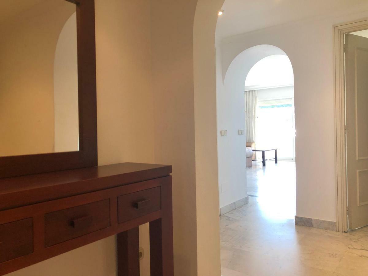 Marina Banus Apartamento
