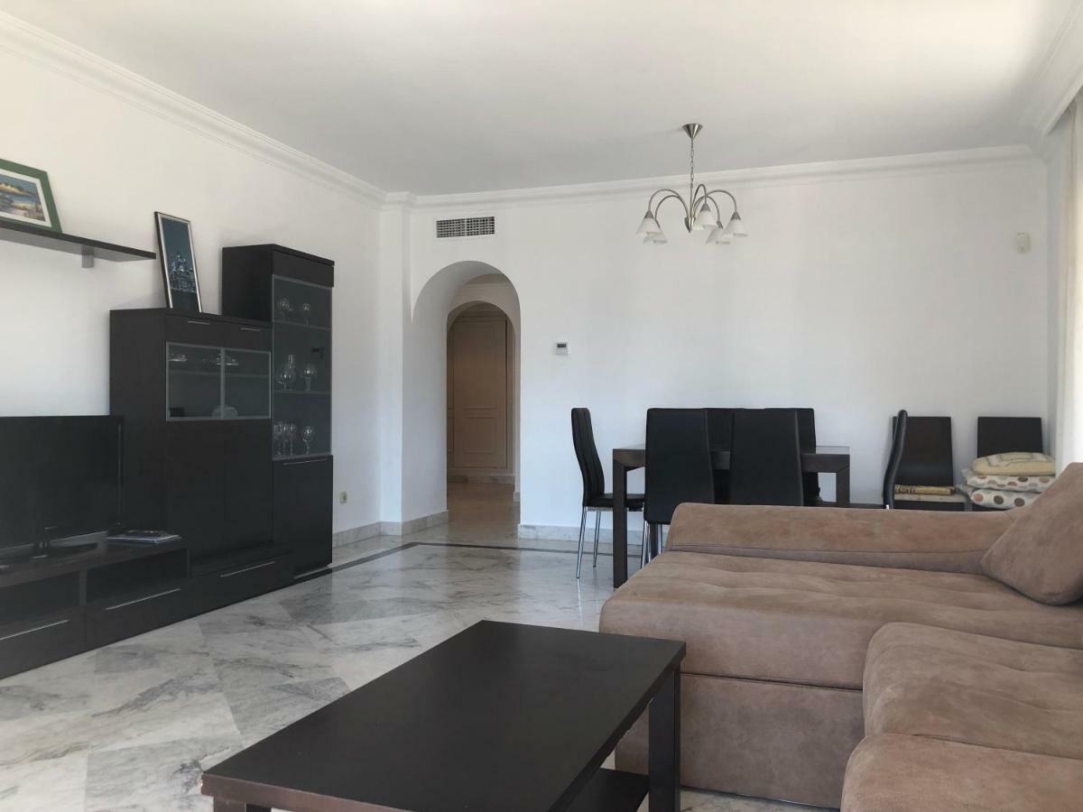 Apartamento Marina Banus
