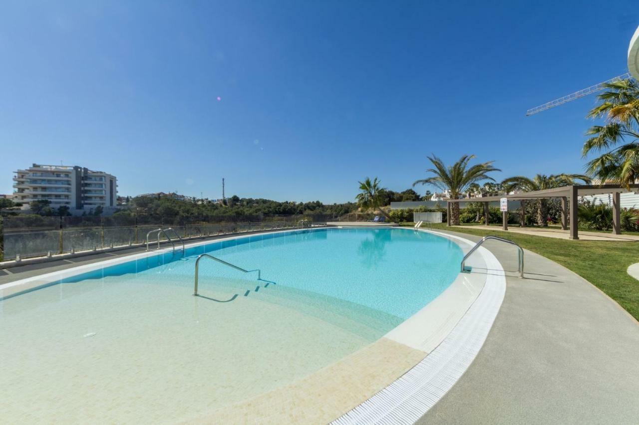 Greenhills Villamartin Apartamento *