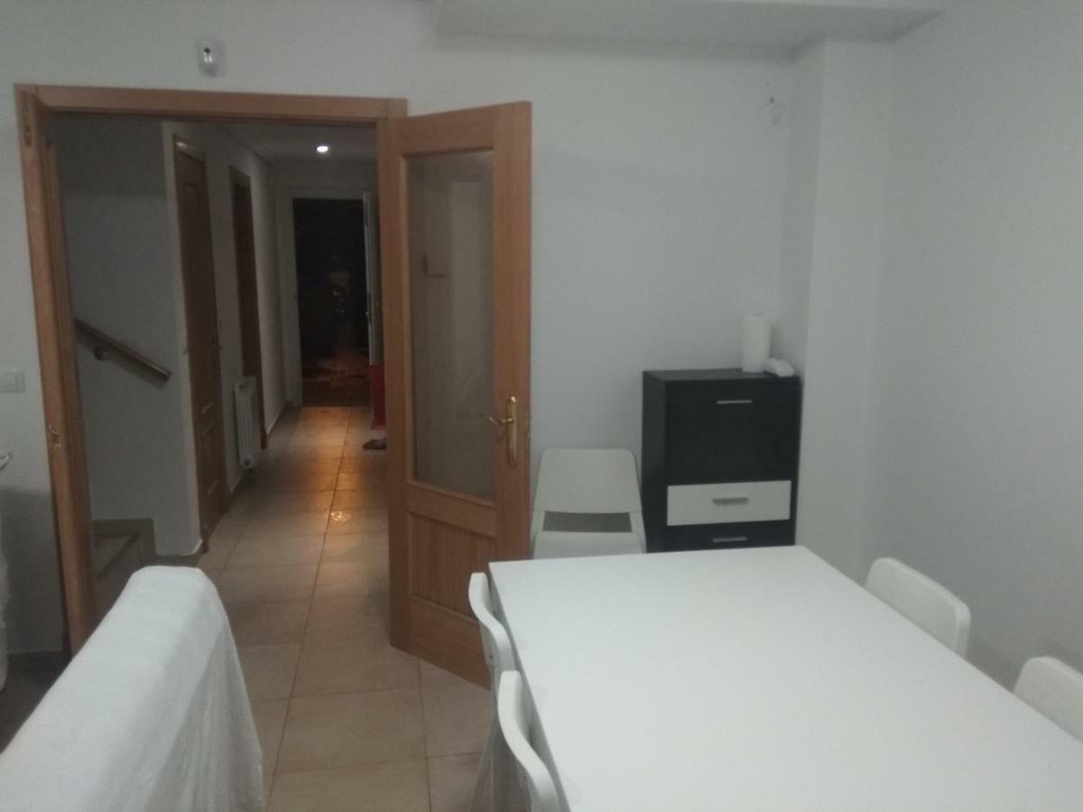 La Casita De *
