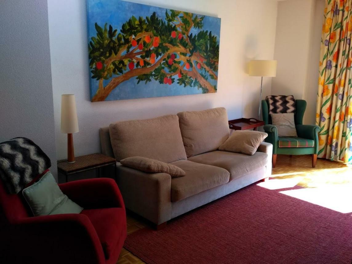 Duplex Con Jardin En *