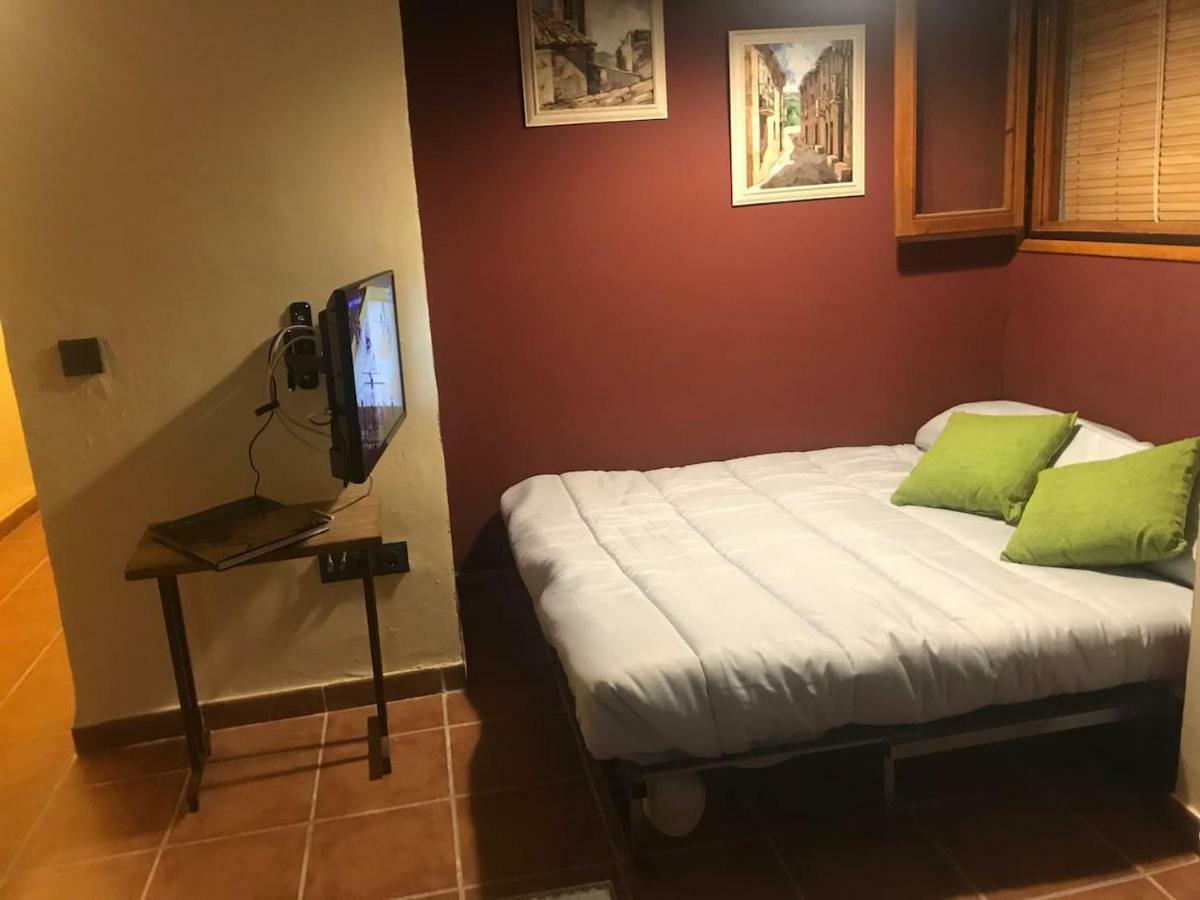 Cal Don Juan Apartment *