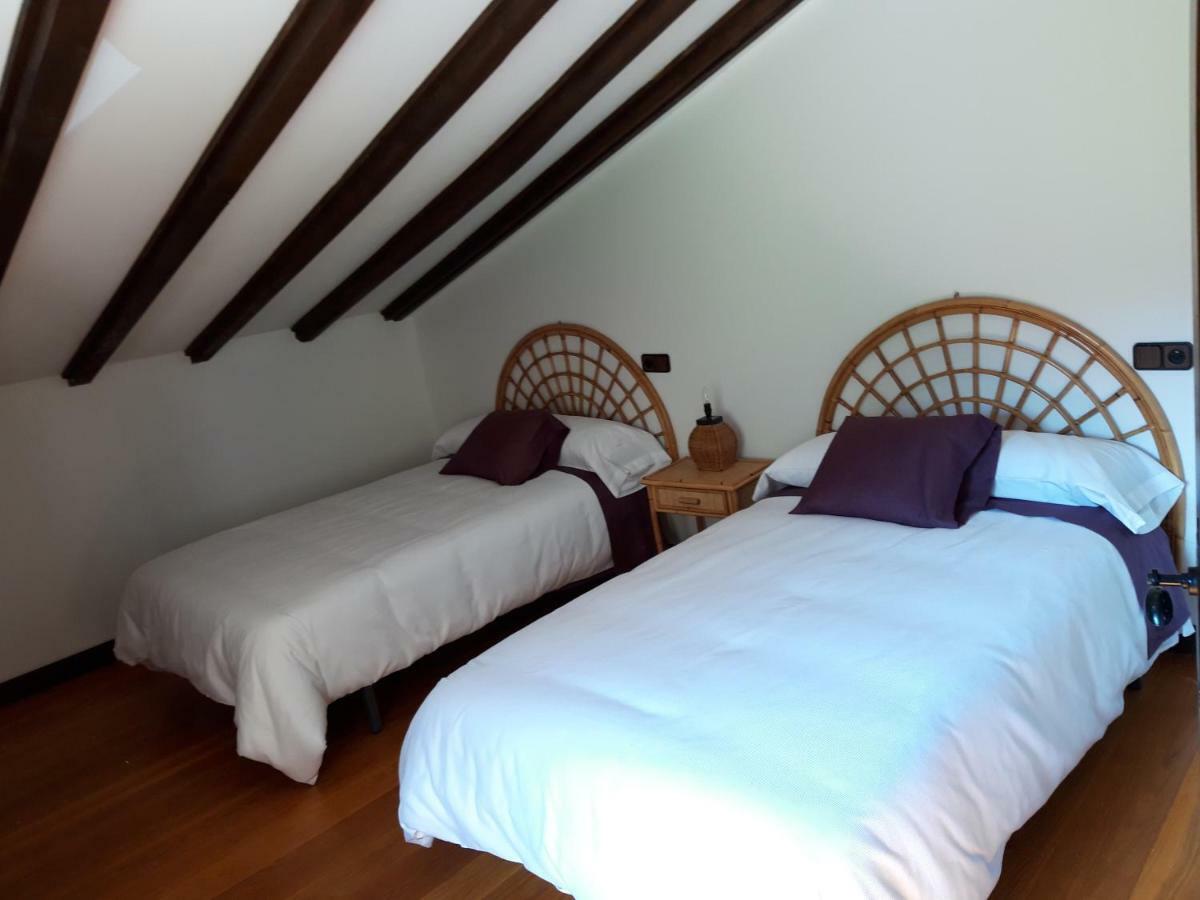 Casa Querencia Сasa de vacaciones Carmona (Cantabria)