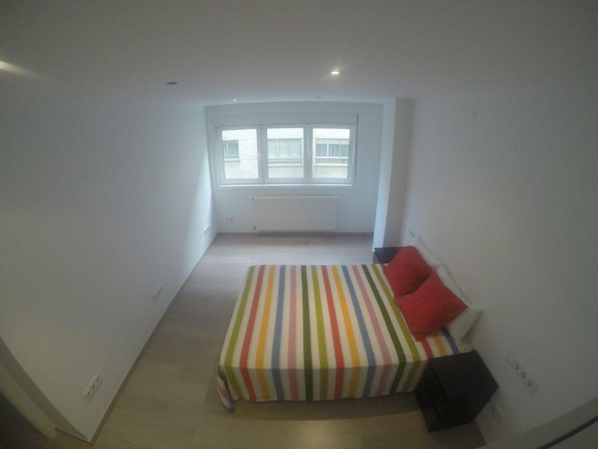 Cerca De Riazor, 3 Habitaciones, Impecable Apartamento