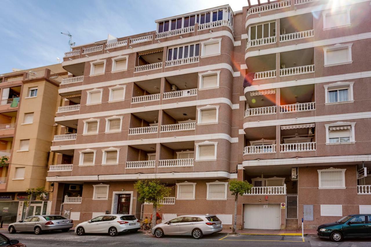 2 Ramon Gallud Apartamento *