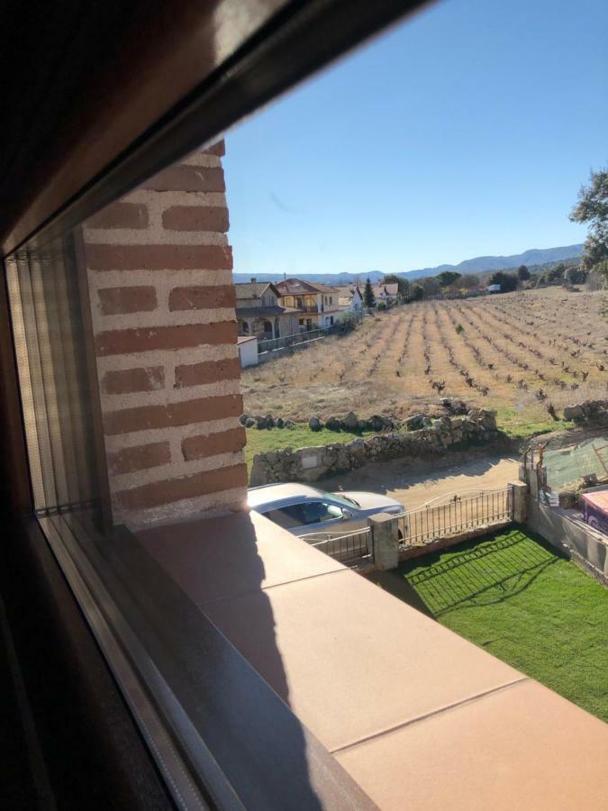 Casa De Las Vinas 1 Y 2 Navaluenga