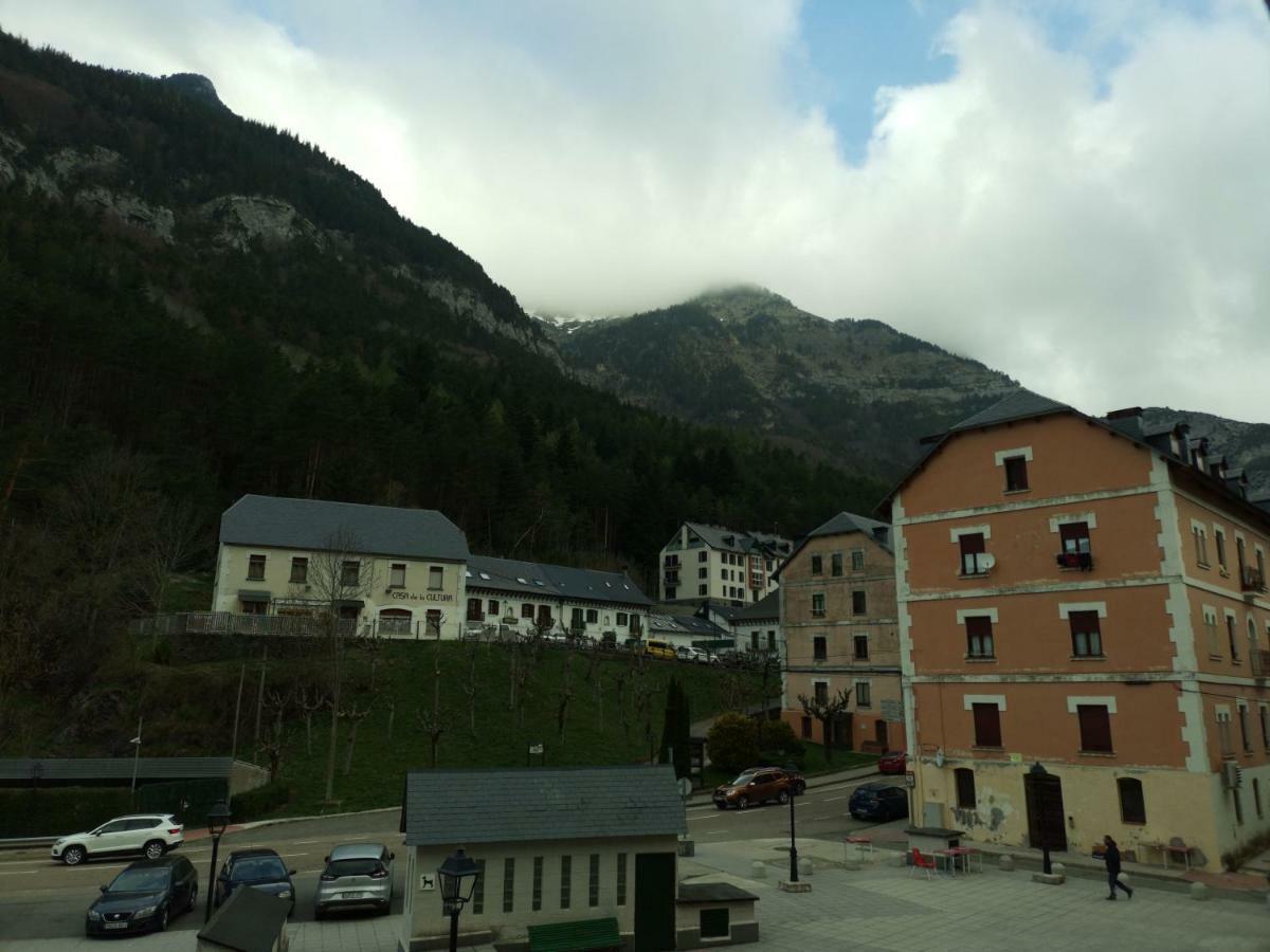Apartamento Plaza Europa 4 Primera Planta Apartamento 10 Canfranc