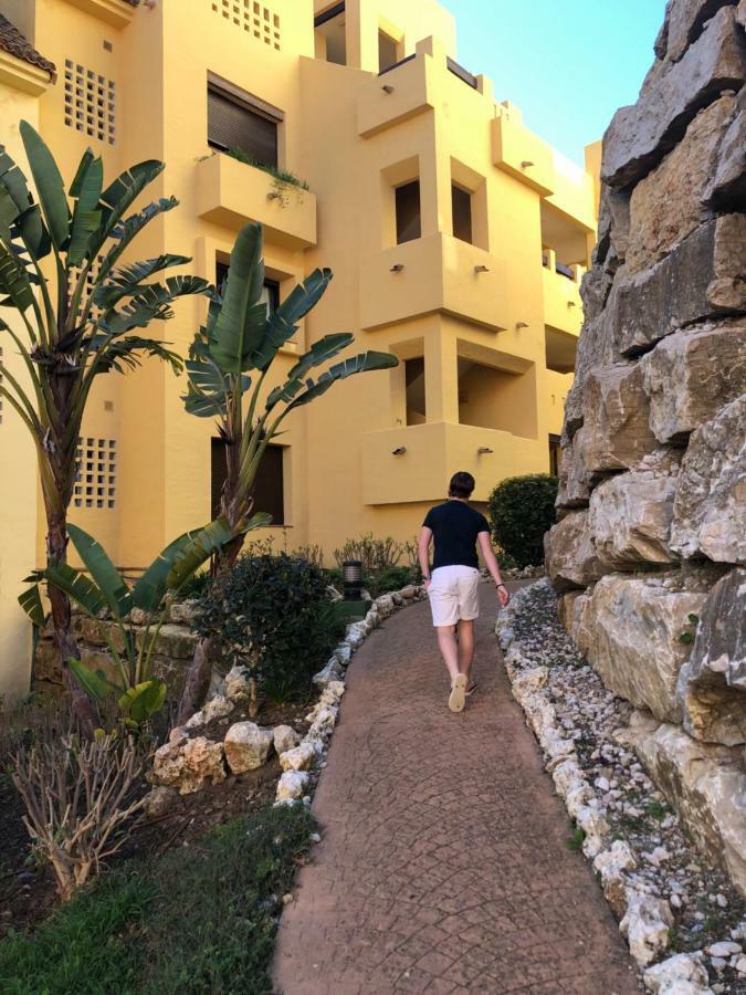 Duquesa Village Apartment