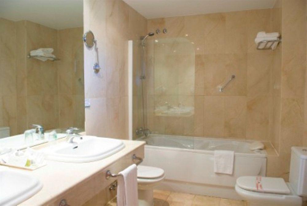 Hospederia Hurdes Reales Hotel 4*