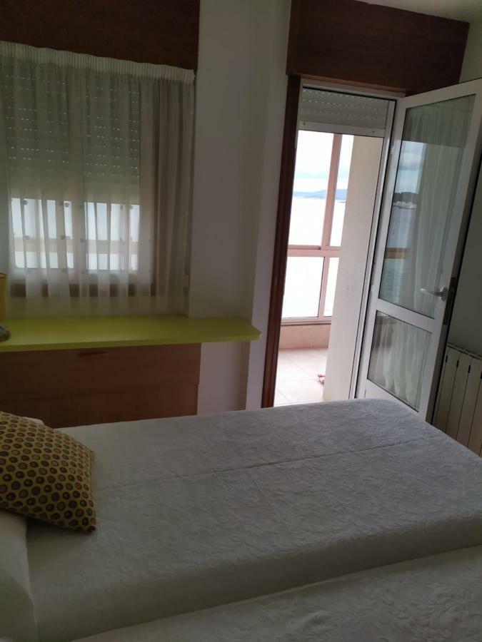 3 * Vilagarcia de Arousa