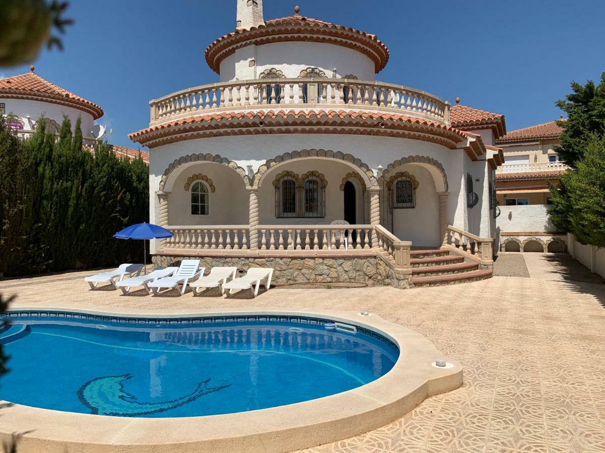 Vista Villa *