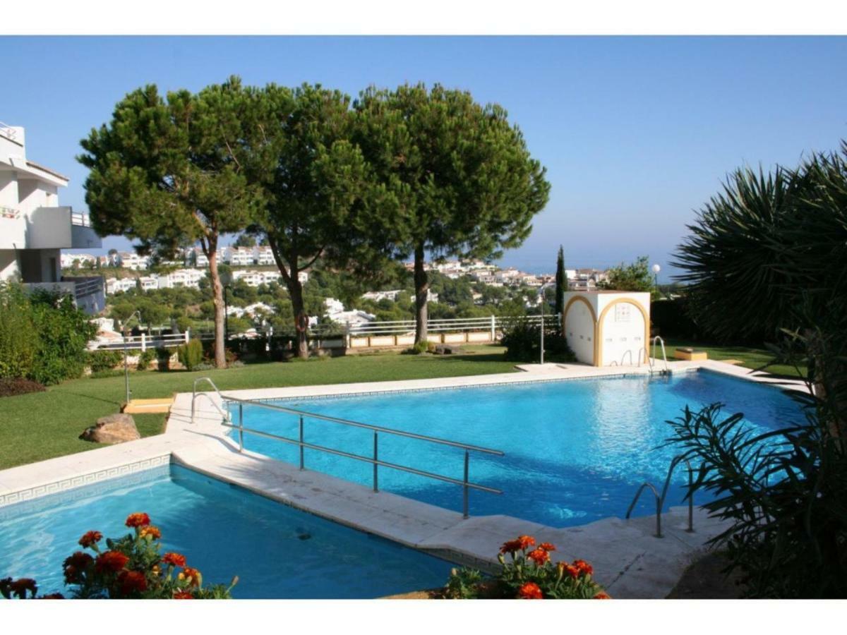 Sea View Penthouse Duplex Near Sitio de Calahonda