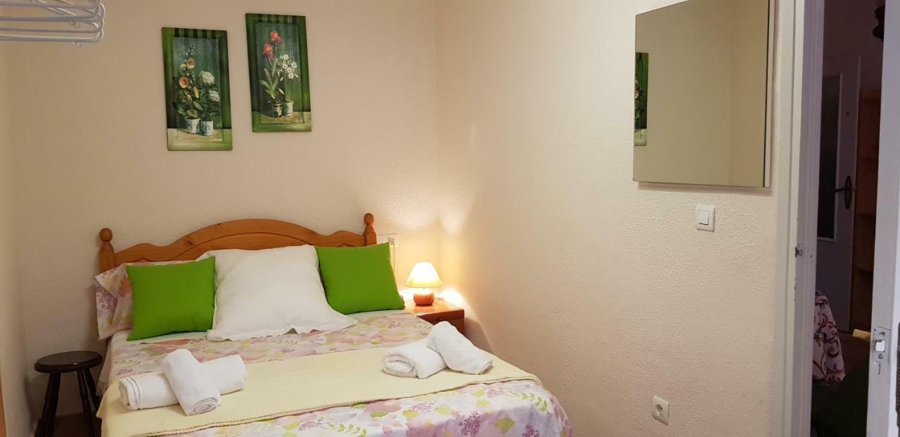 Calle Frailes Apartment