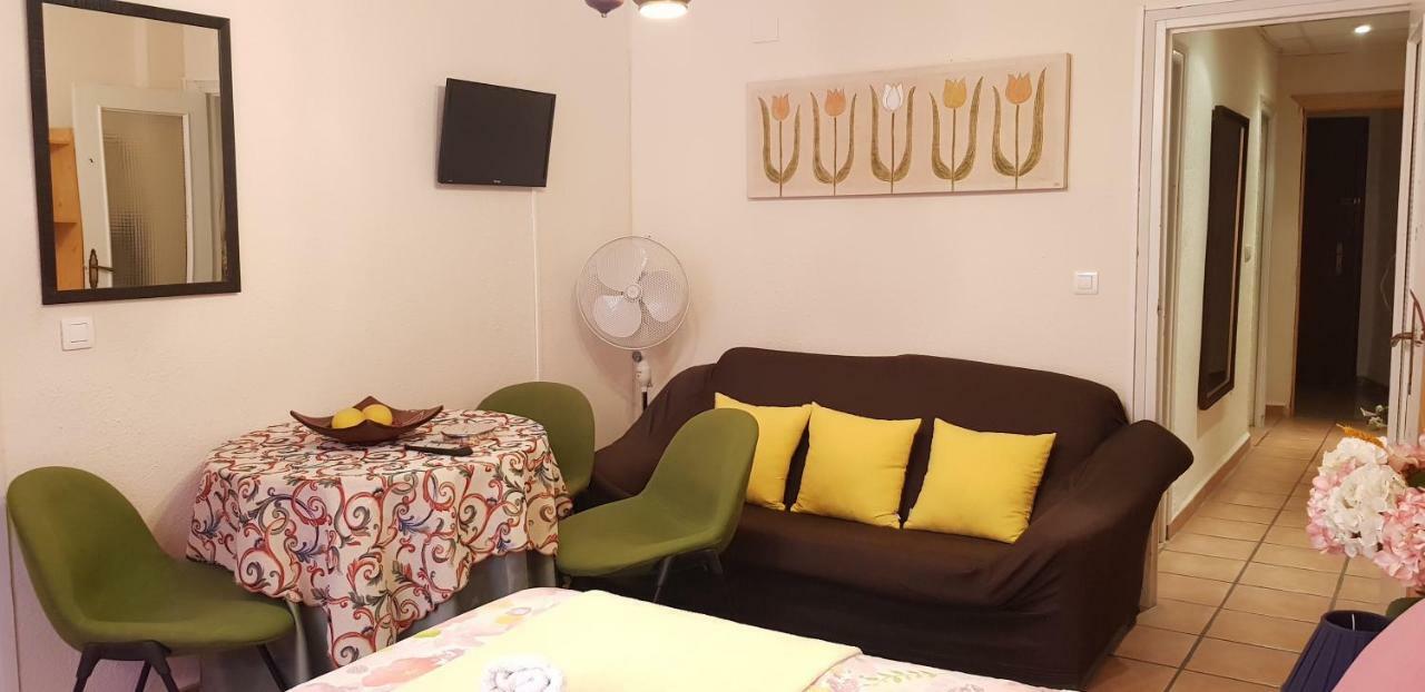 Calle Frailes Apartment Granada