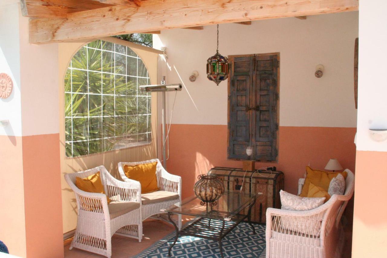 Casa Alegria Homestay *