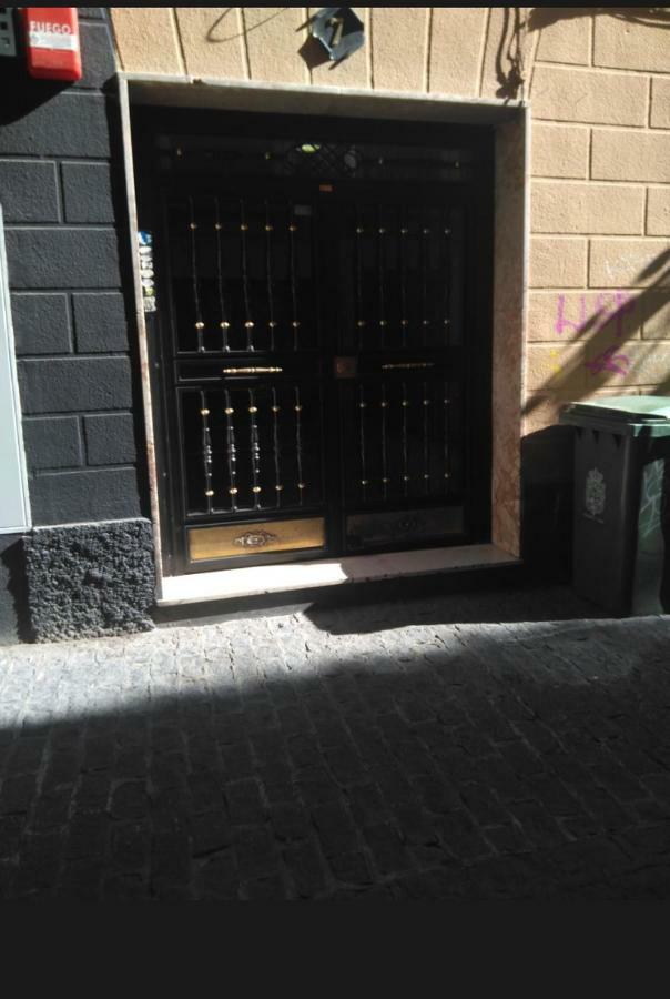 Calle Frailes Apartment