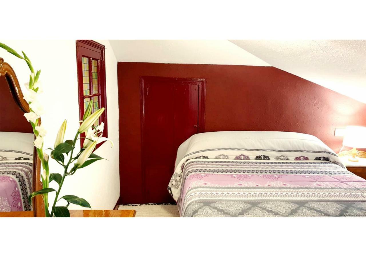 Guest house La Casona De Pension Faedo