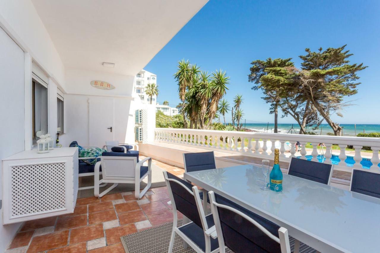 Spectacular Modern Beachfront 2/bed Retreat Apartment