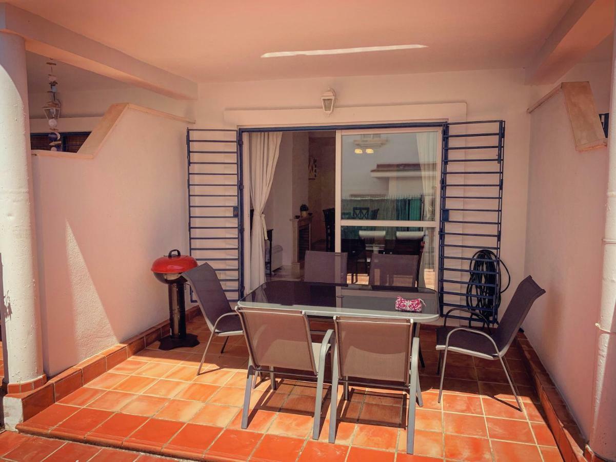 Fantastic 3-bedroom Including Tennis And Pool Near Golf Course Сasa de vacaciones *