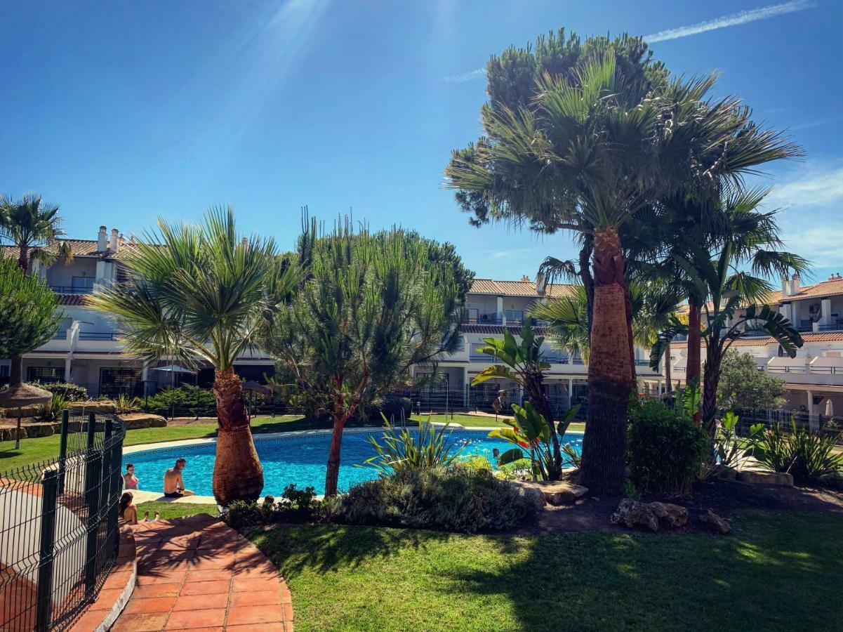 Fantastic 3-bedroom Including Tennis And Pool Near Golf Course * El Portil