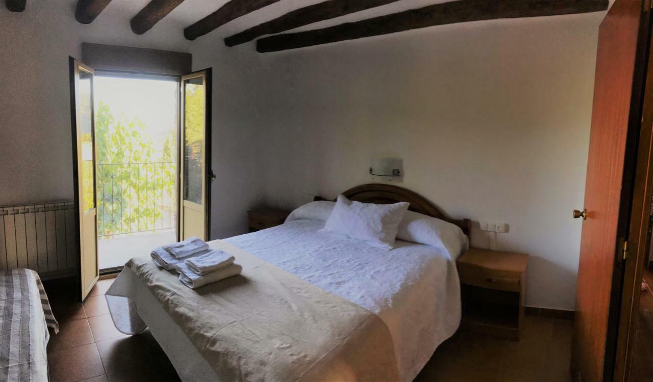 La Escuela Holiday home Los Molinos (Huesca)