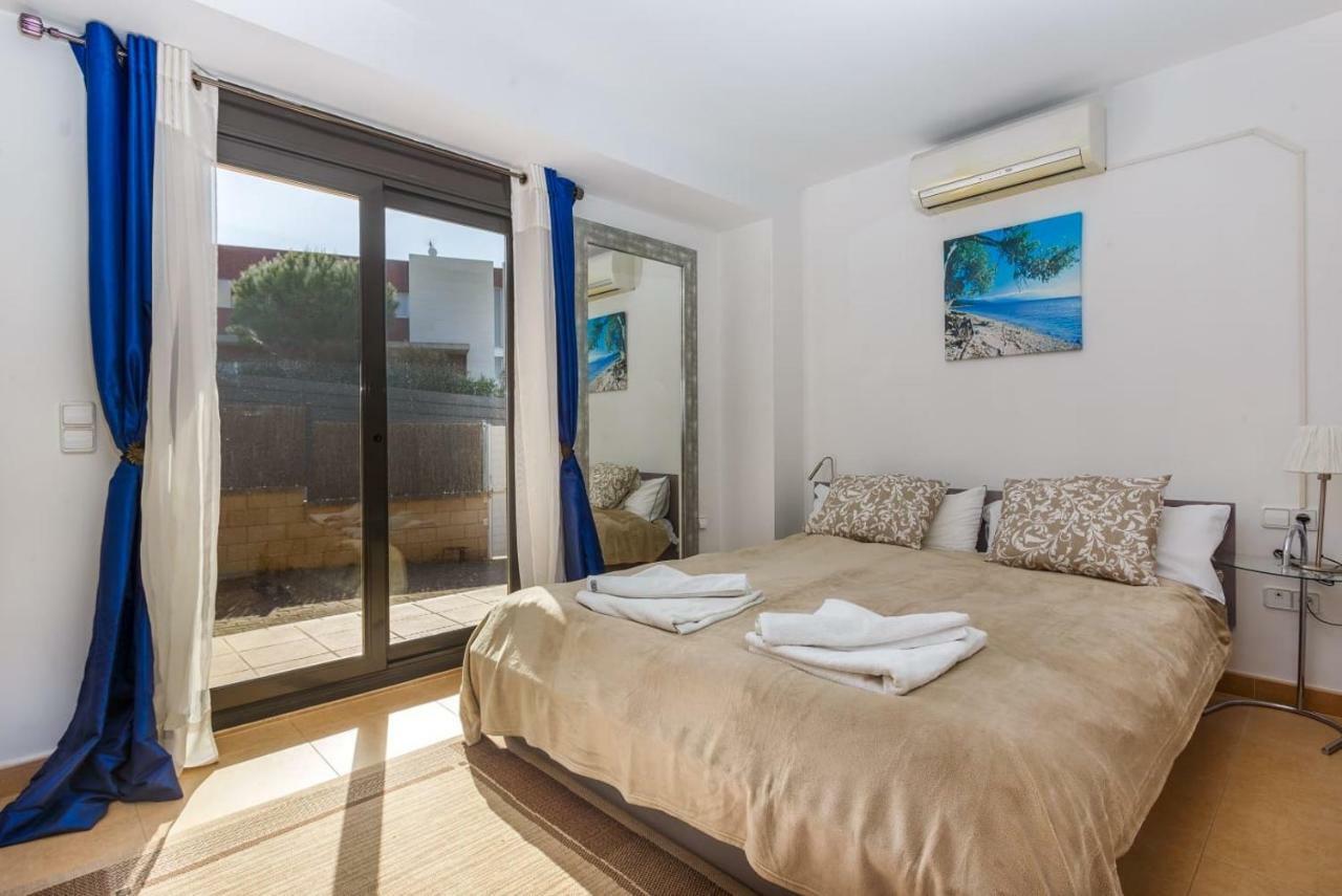 Luxury Near The Sea Villa