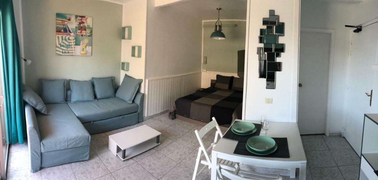 Apartamento Magnificent Studio With A Terrace Overlooking The Sea! *