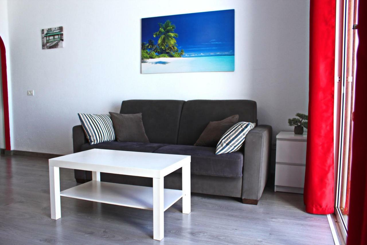 Heated Pool Sea View Speedy Wifi Apartment Costa Adeje (Tenerife)
