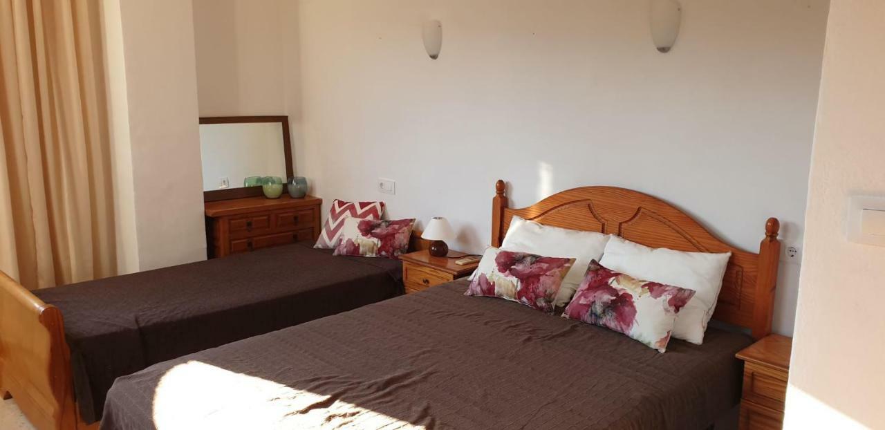 Casa De Personas Villa