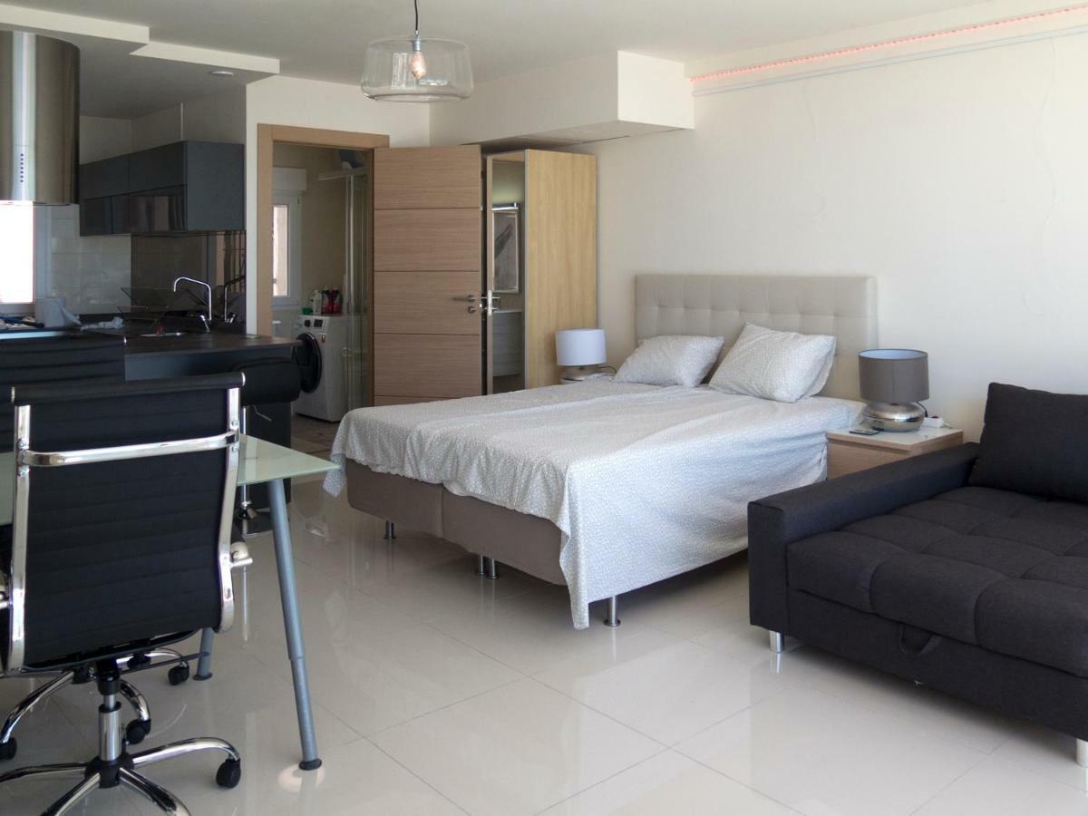 First Line P. Banus Sleeps 4 Apartamento