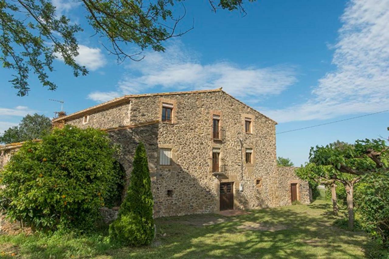 Masia Catalana En Con Piscina *