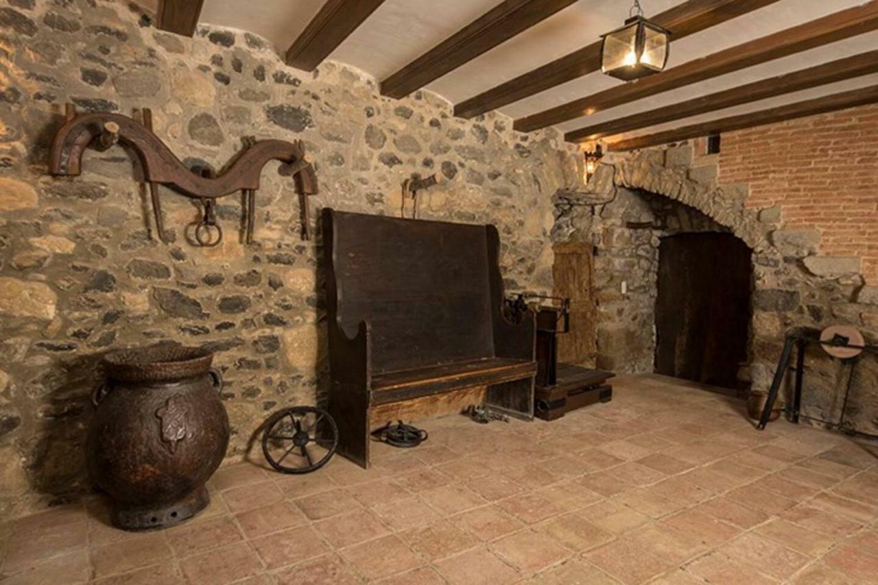 Holiday home Masia Catalana En Con Piscina Rupia