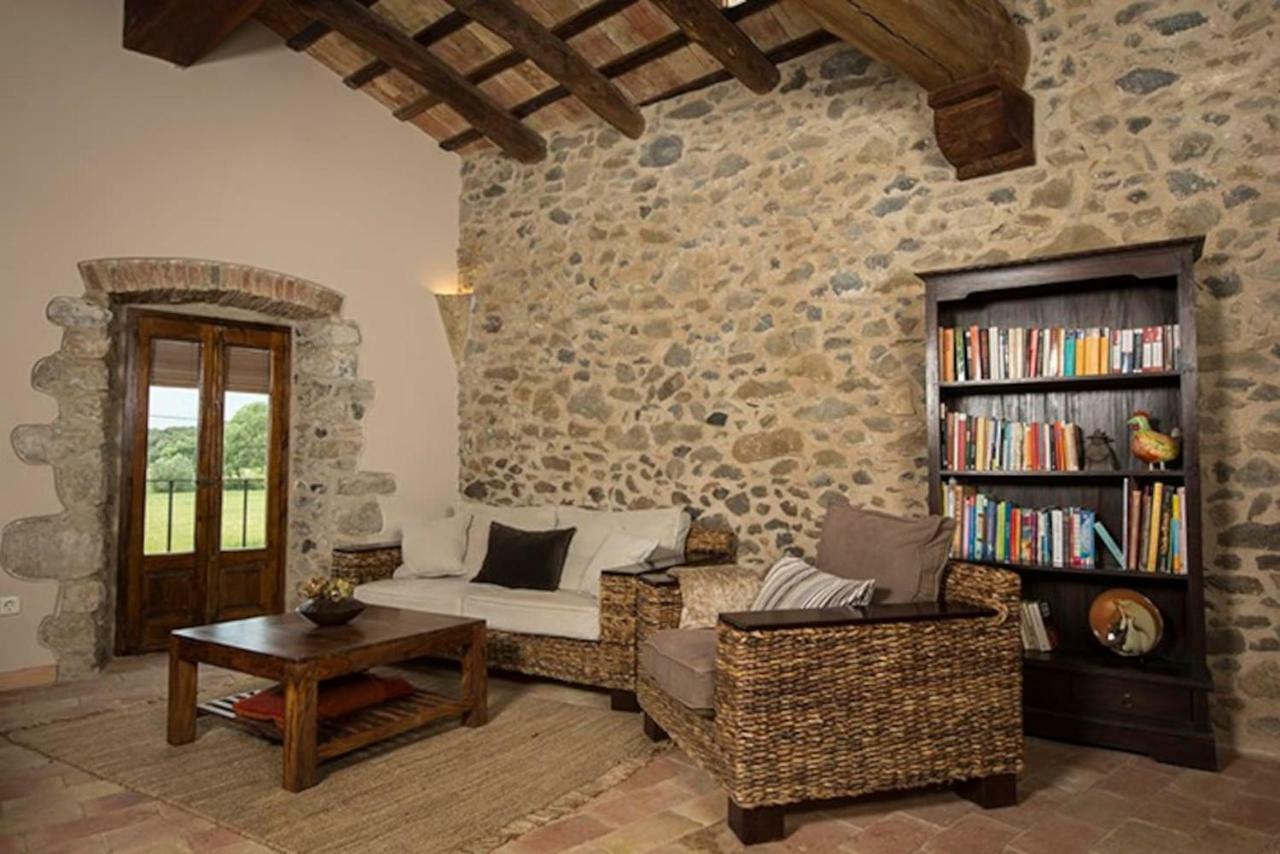 Holiday home Masia Catalana En Con Piscina