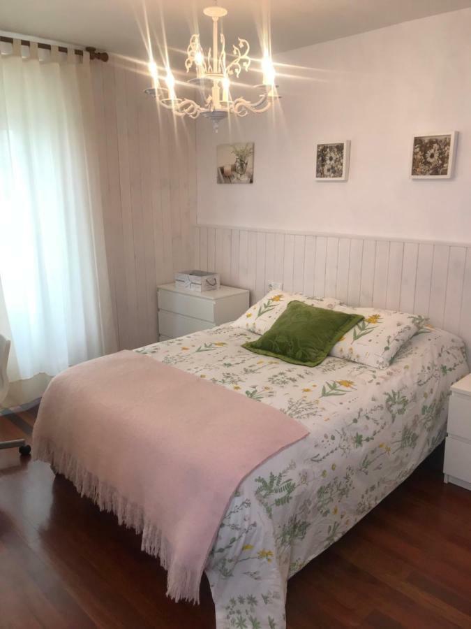 Lux House “yalidos” *