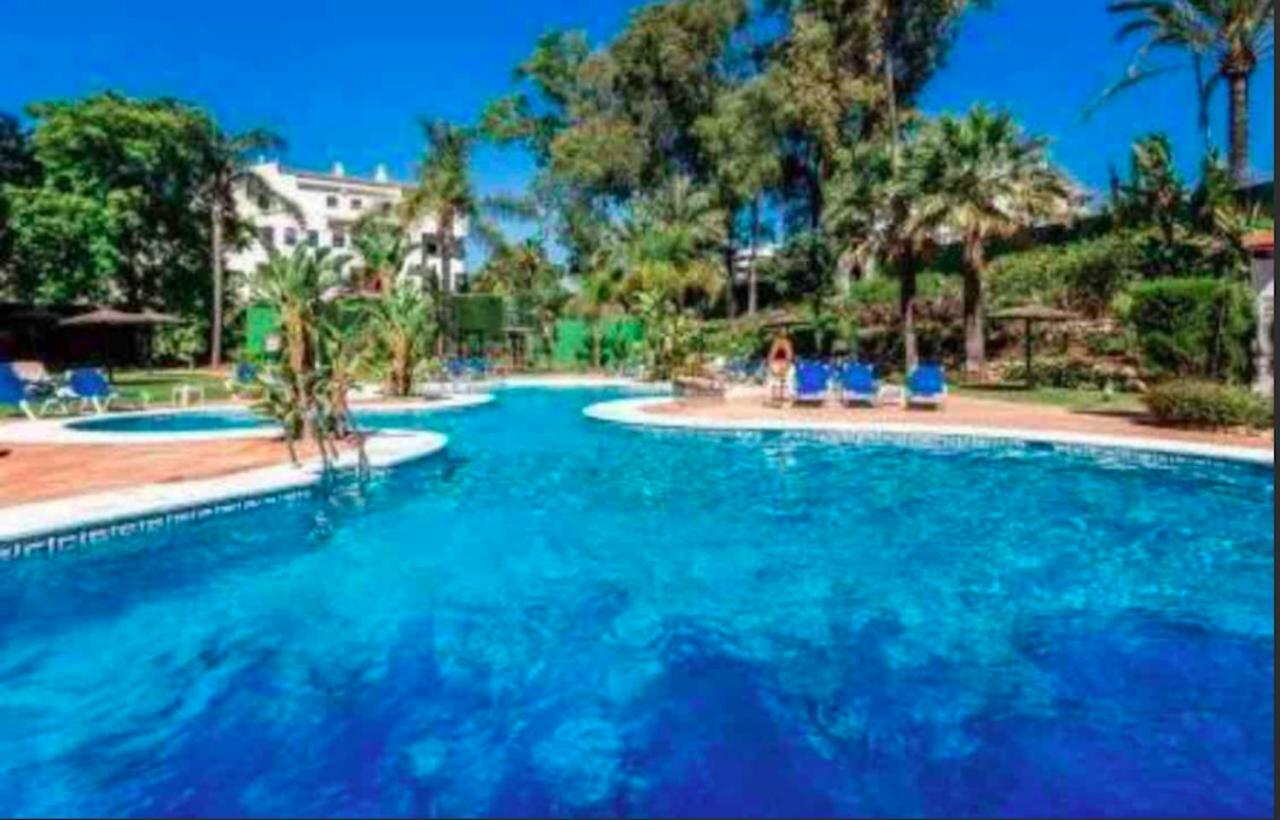 Puerto Banus With Private Garden Apartment