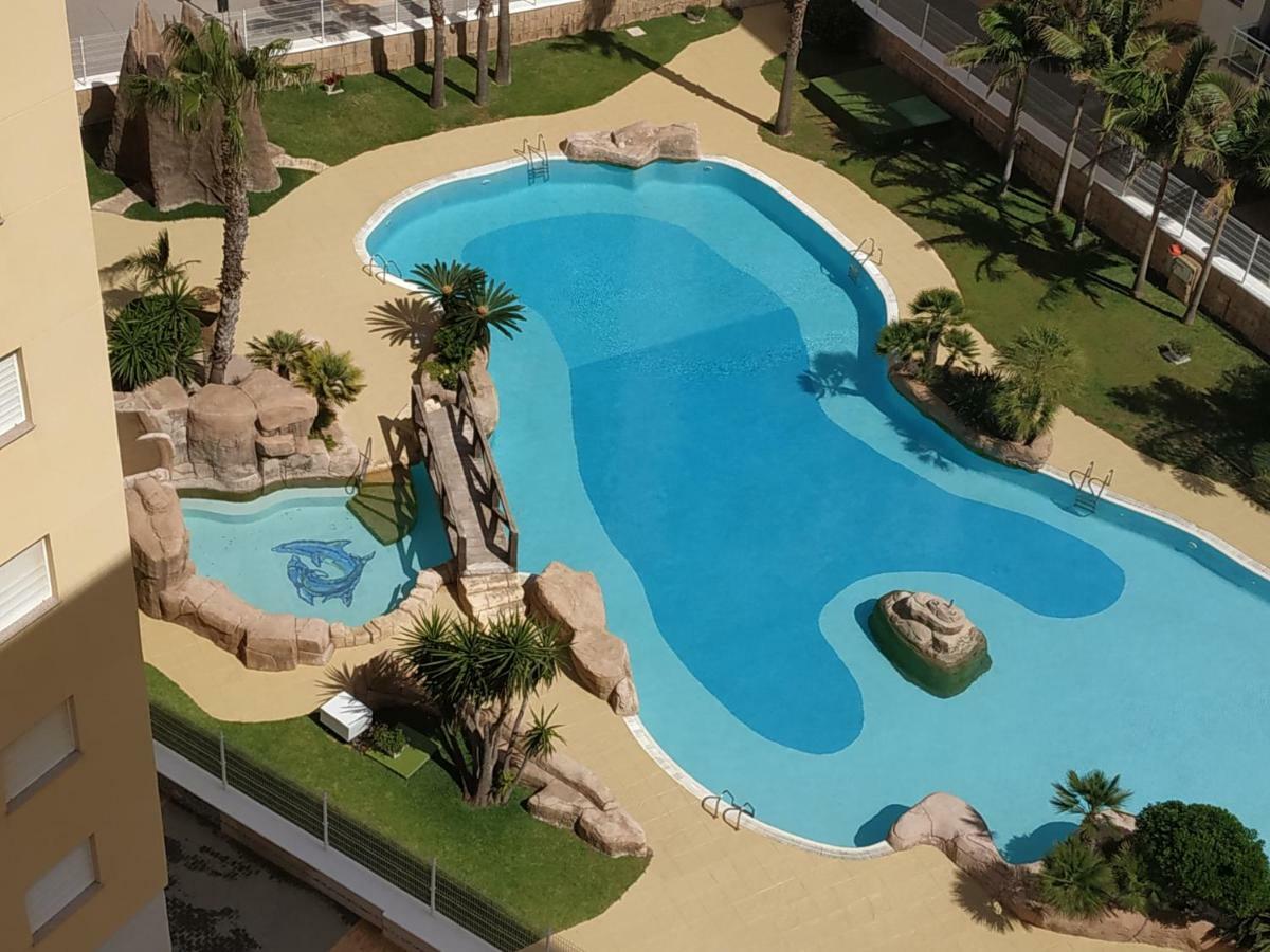 Apartamento Con Plaza De Garaje En Urbanizacion Las Gondolas Apartment *