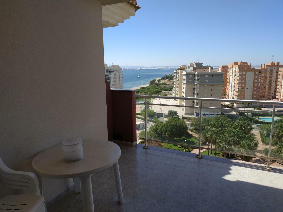 Apartamento Con Plaza De Garaje En Urbanizacion Las Gondolas *