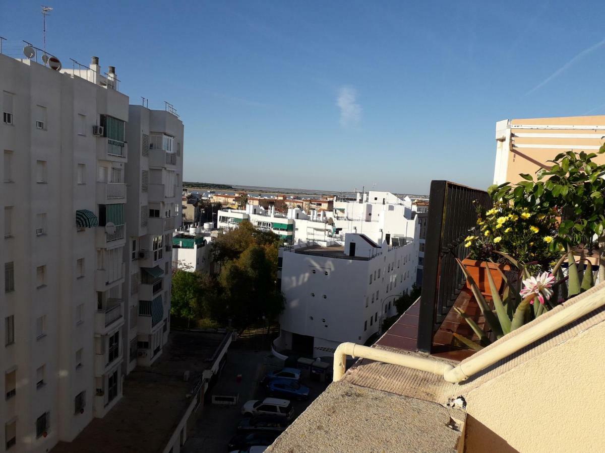 Apartamento Atico Con Espectacular Terraza Con Vistas Magníficas A La Desembocadura Del Guadalquivir *