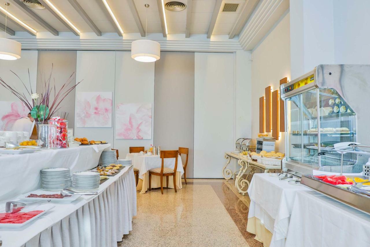 Velada Hotel