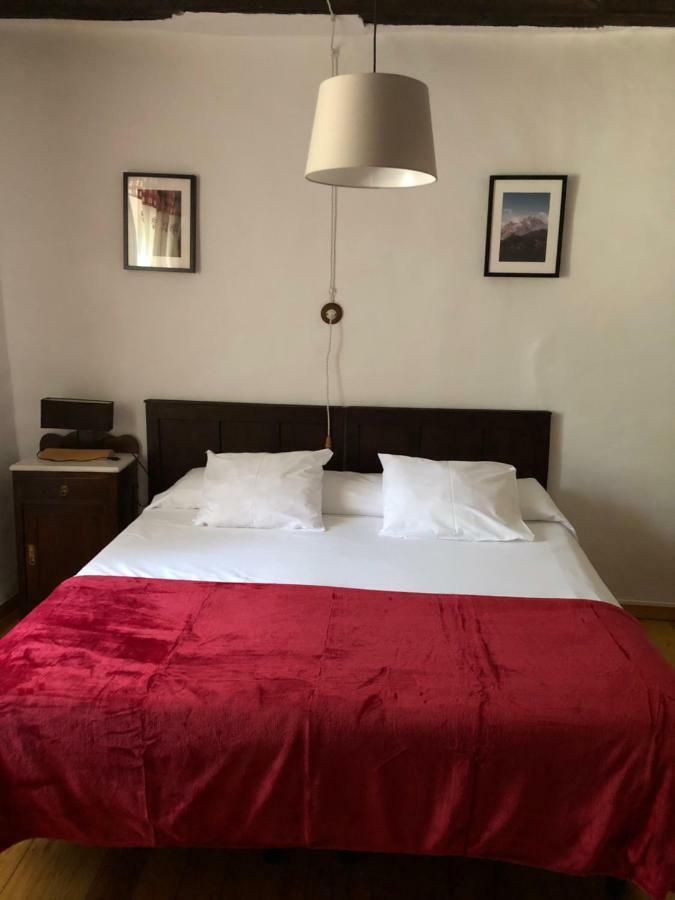 Casa Coll Homestay Barruera
