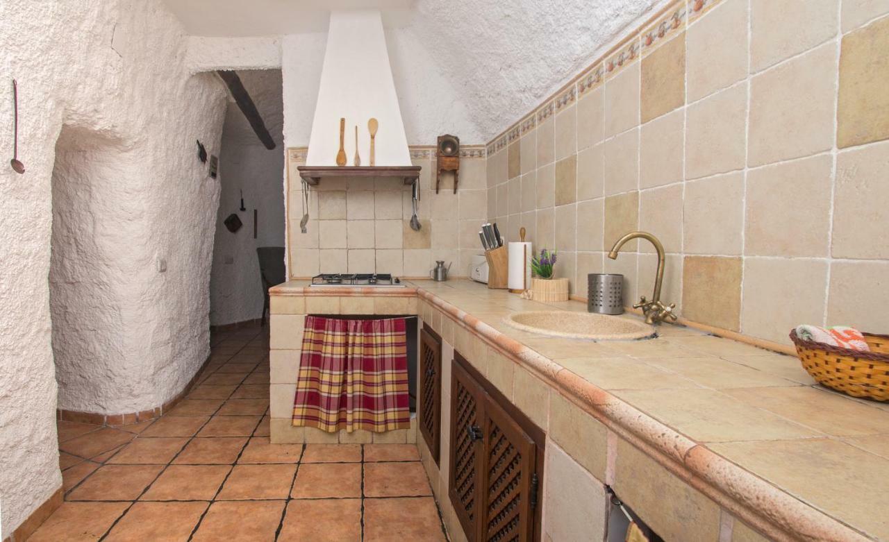 Cuevas Al Qulayat Villa *