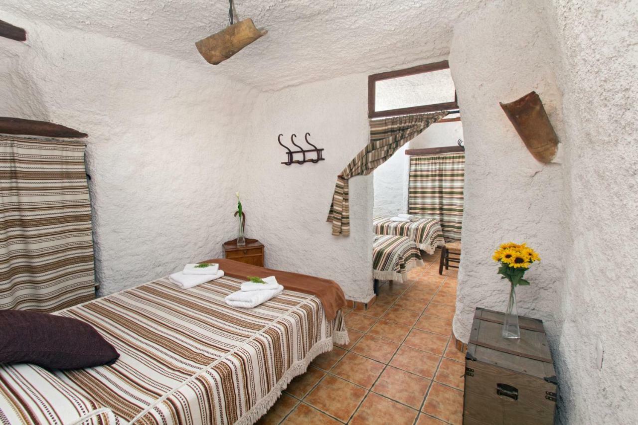 Villa Cuevas Al Qulayat Castillejar