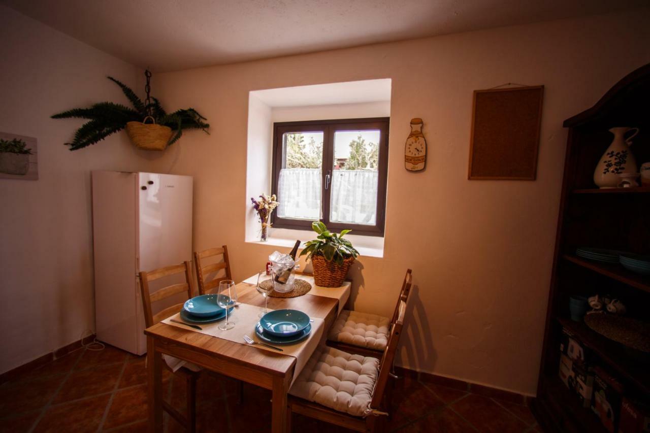 Casa Dante * Tías