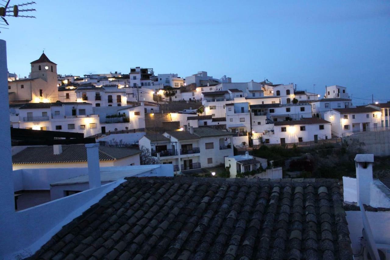 Casita De Pueblo Reformada, Terraza Con Vistas Preciosas Y Parking Privado Apartment *