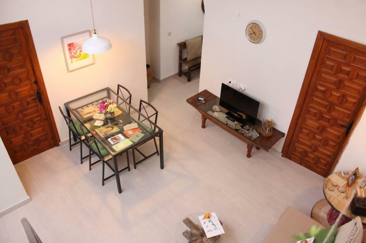 Casita De Pueblo Reformada, Terraza Con Vistas Preciosas Y Parking Privado * Bedar